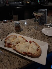 4 cheese flatbread yummy!