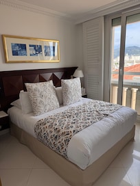 Bed of room 503