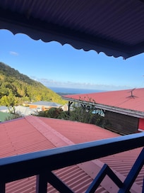 Views to the ocean..