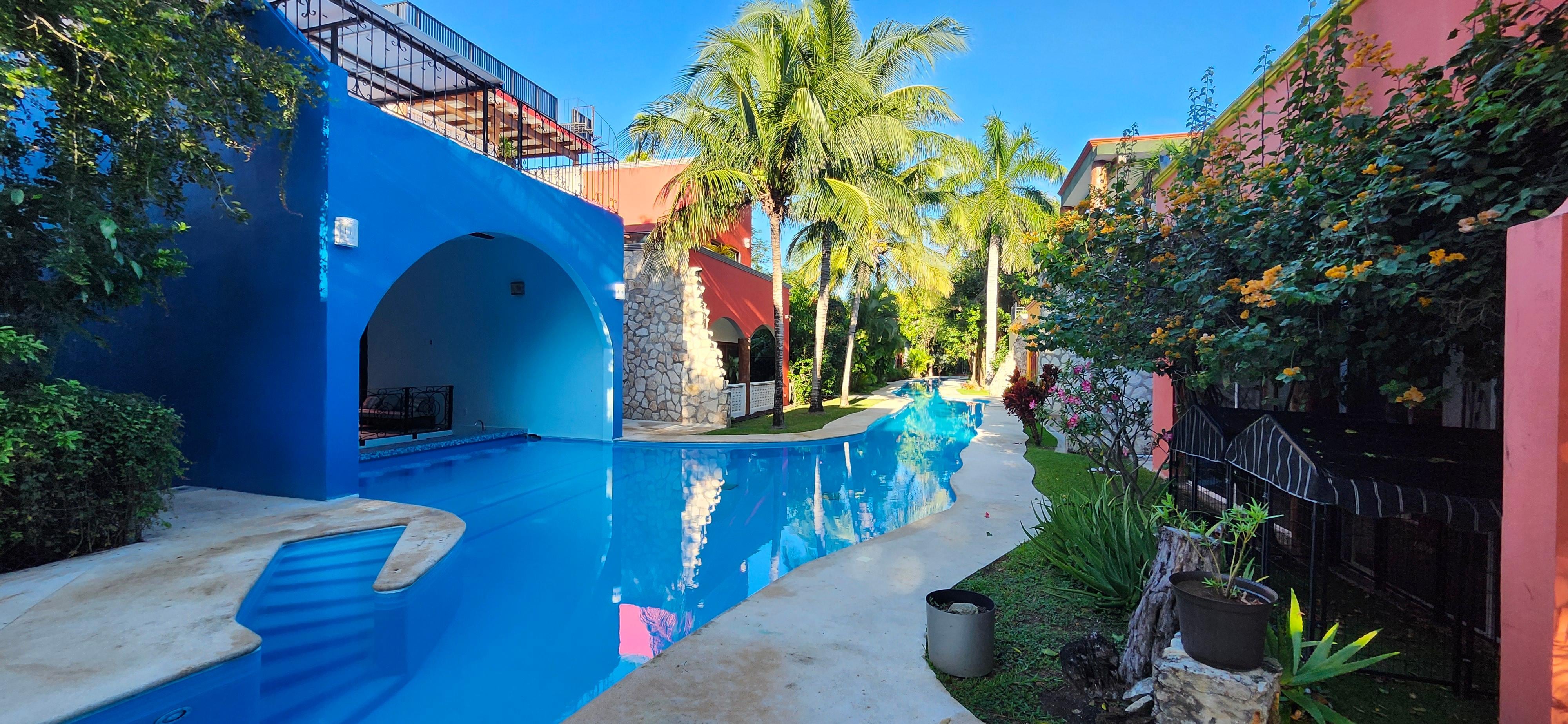 Pool to right from unit