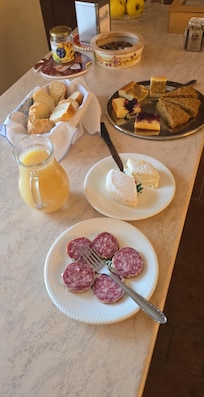 Petit déjeuner !! Breakfast!!