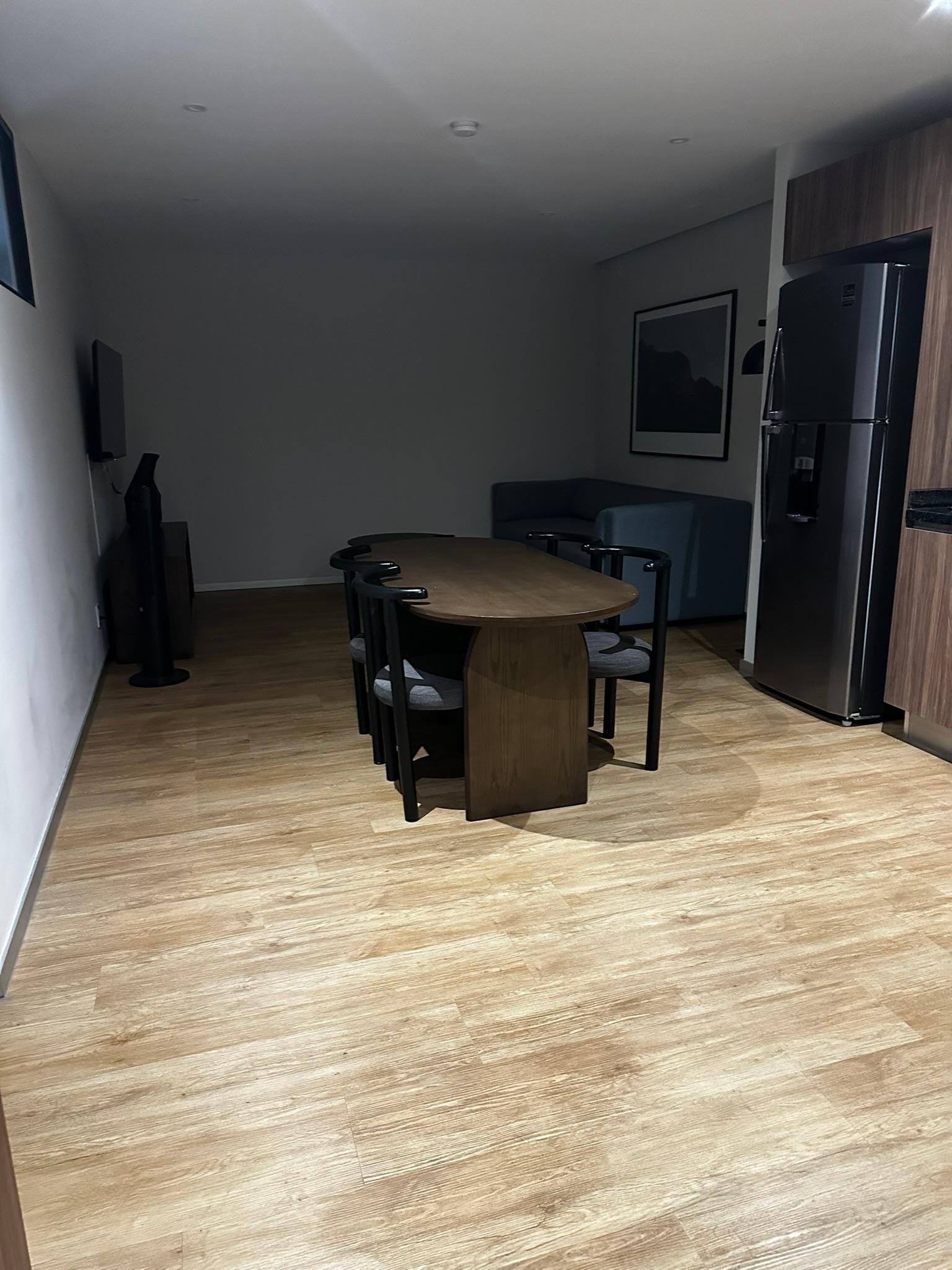 No decoration, no windows, dark, and no a/c vents making it unbearably hot. I hated this room