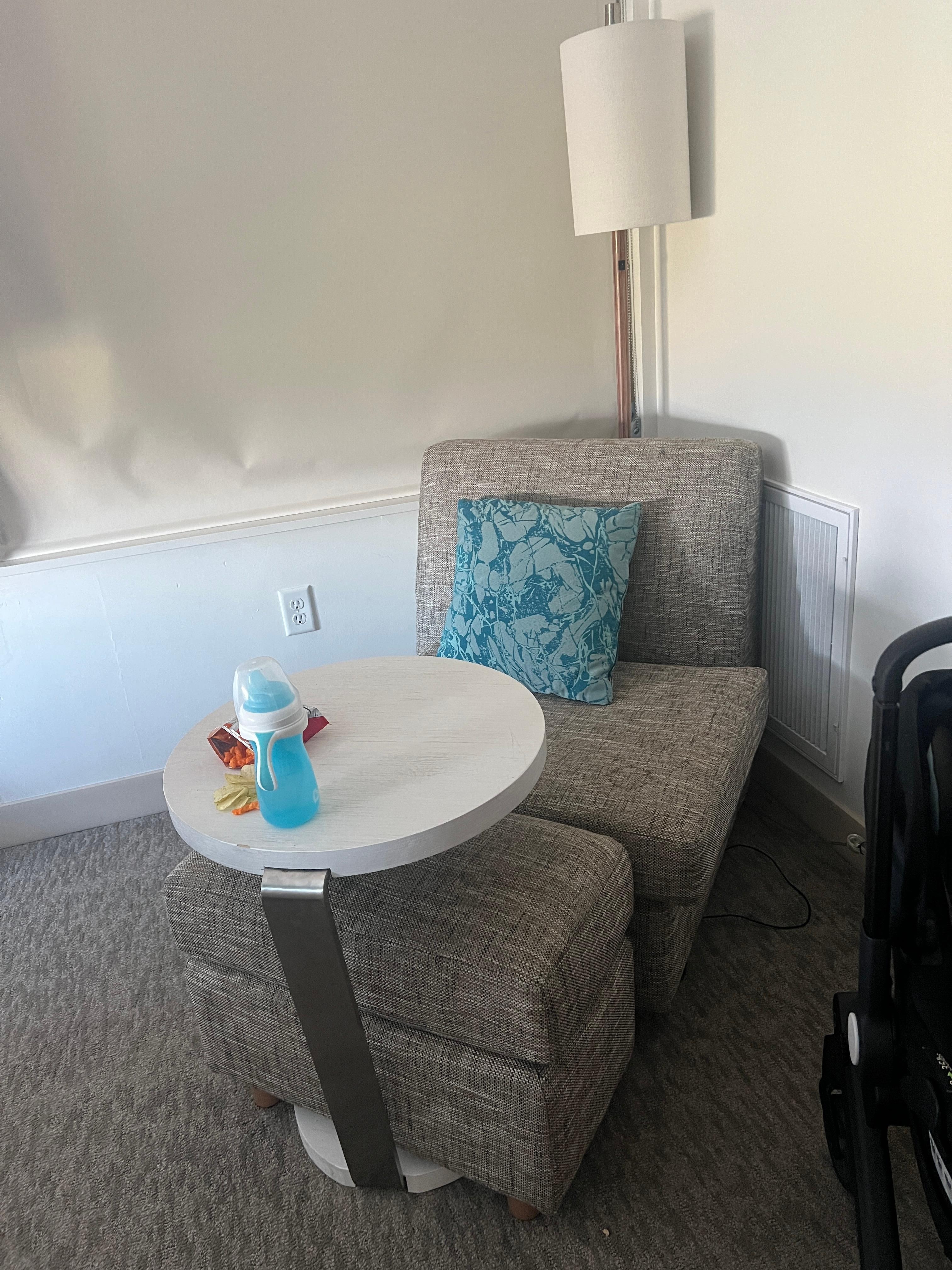 Loved the furniture! Except for the broken side table like the one pictured that was in the other room. 