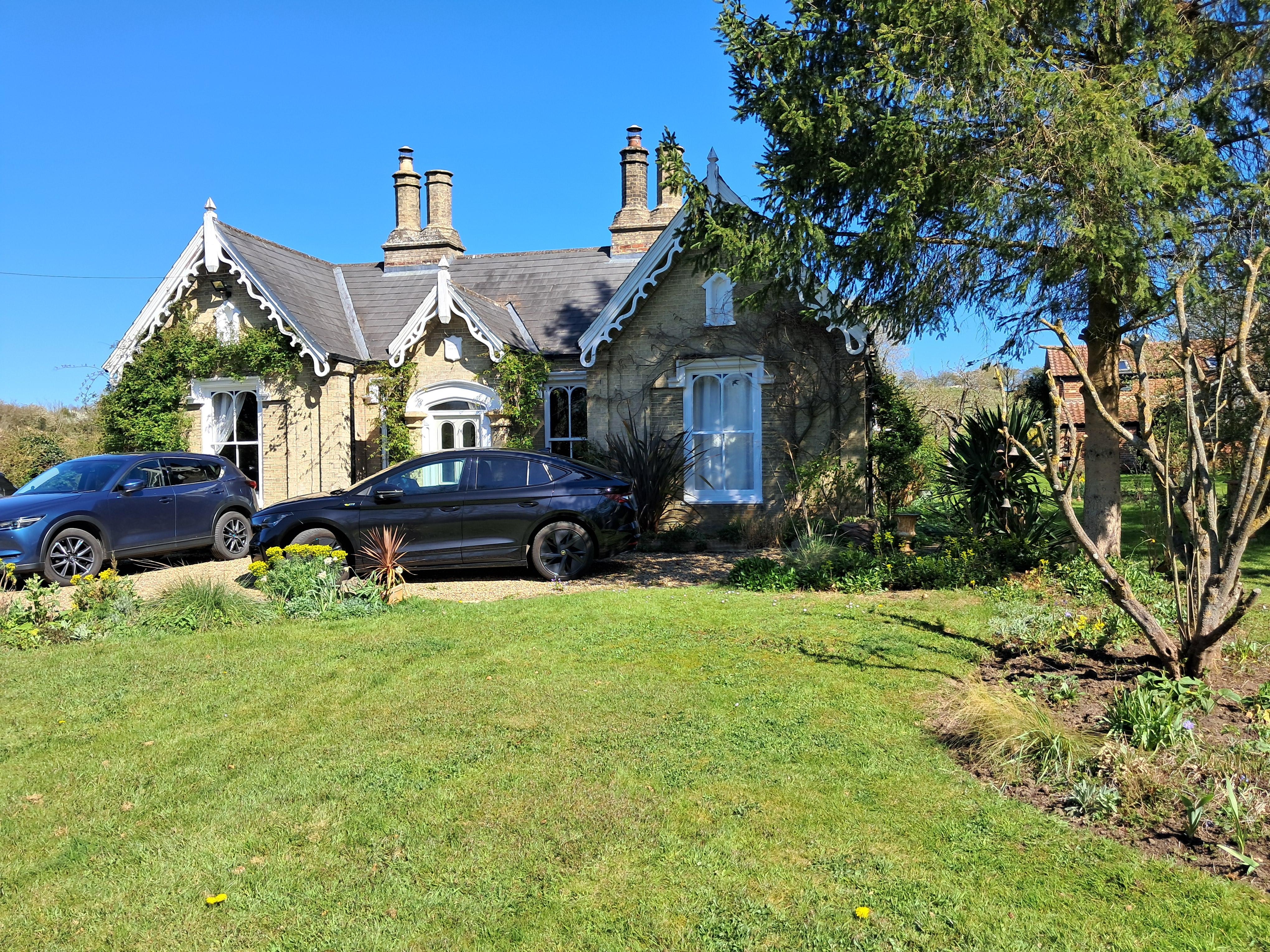 Big front garden well back from the quiet road