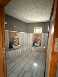 The room (502) has its own hamam!!