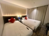 Twin family room
