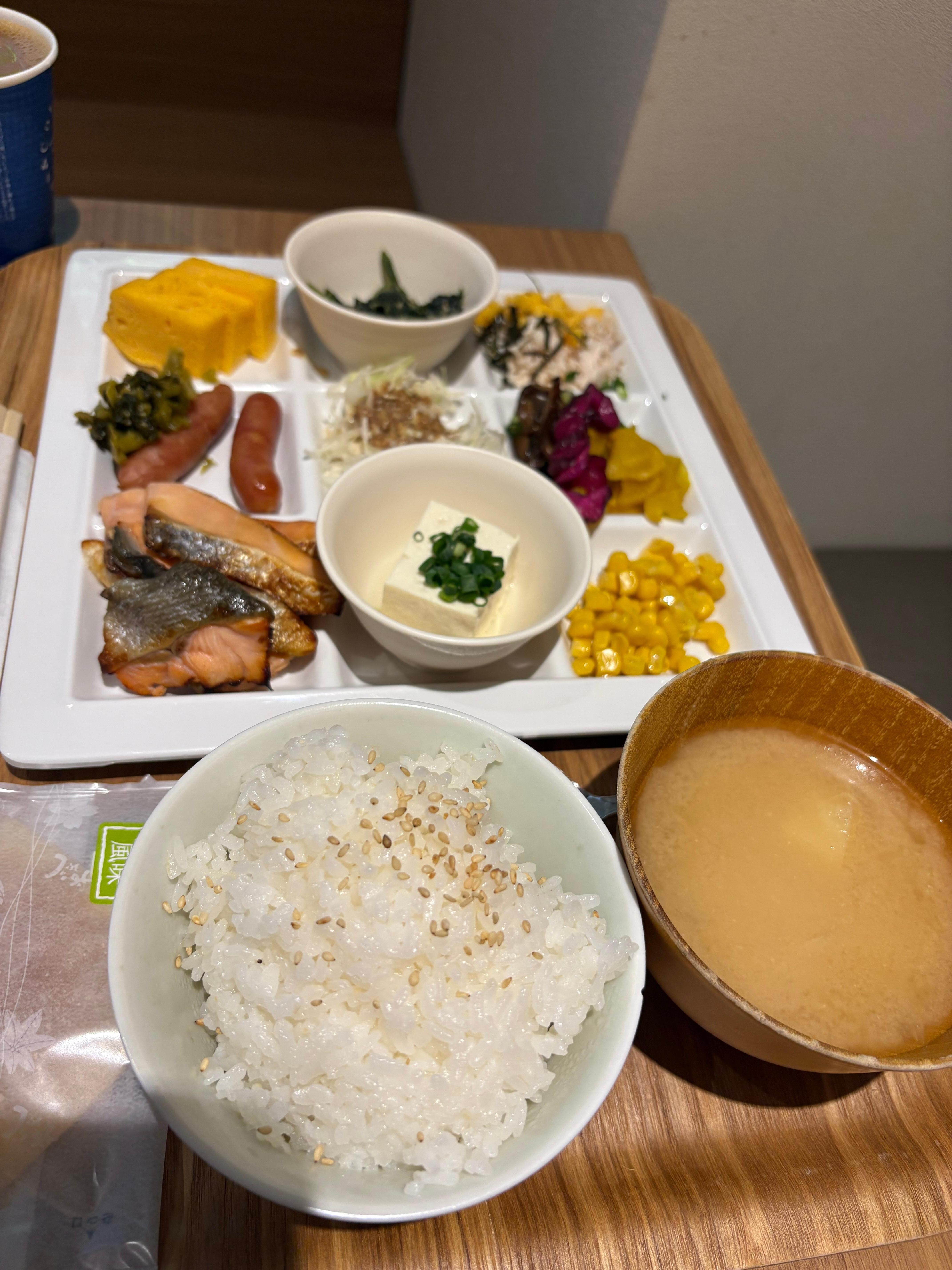 Hotel Breakfast 