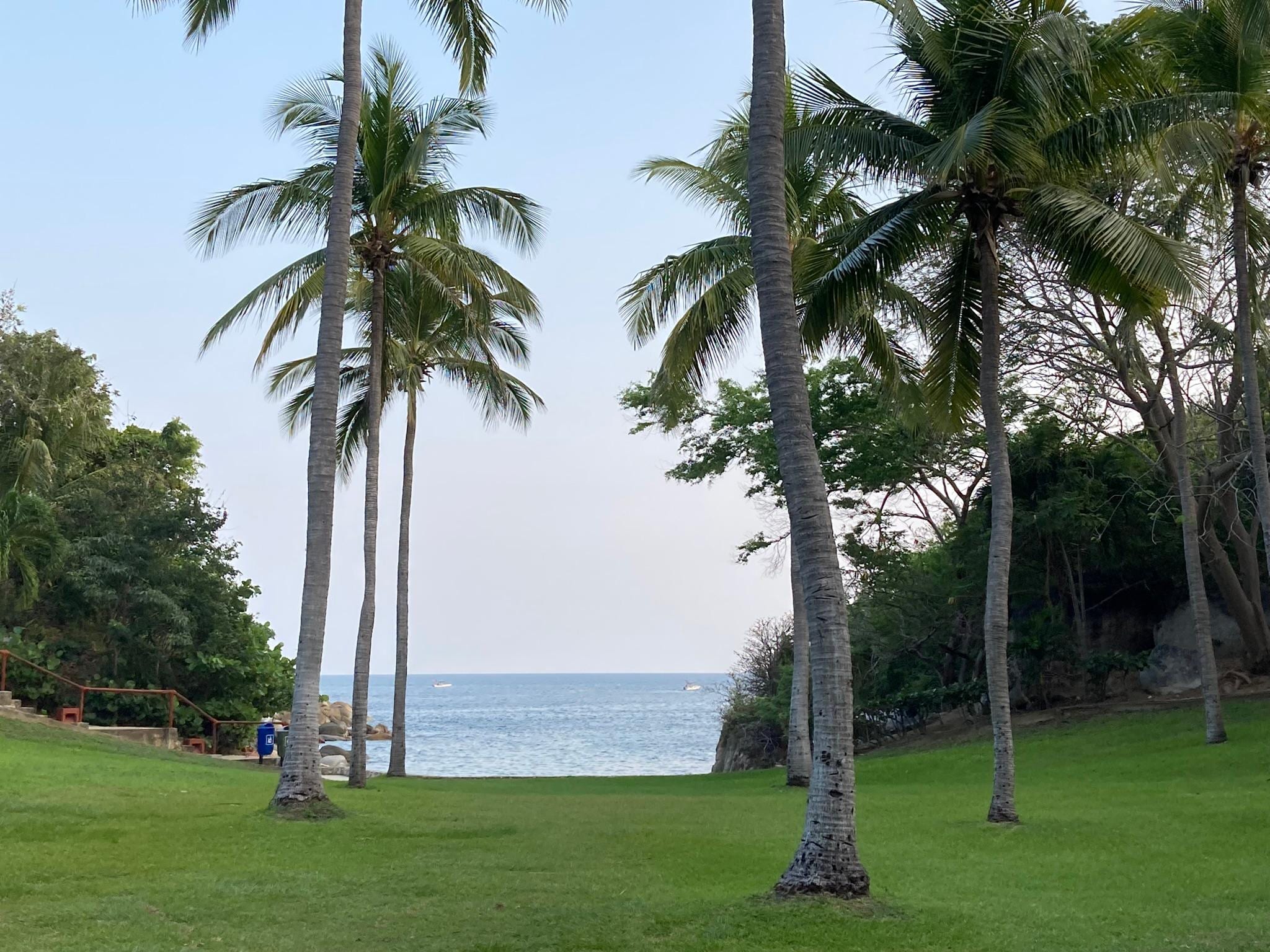 Approaching Playa Secreta