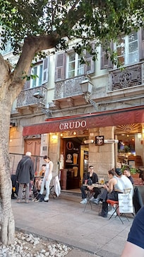 One of the bars in Piazza Yenne