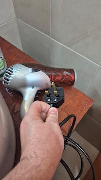 British end of a hair dryer