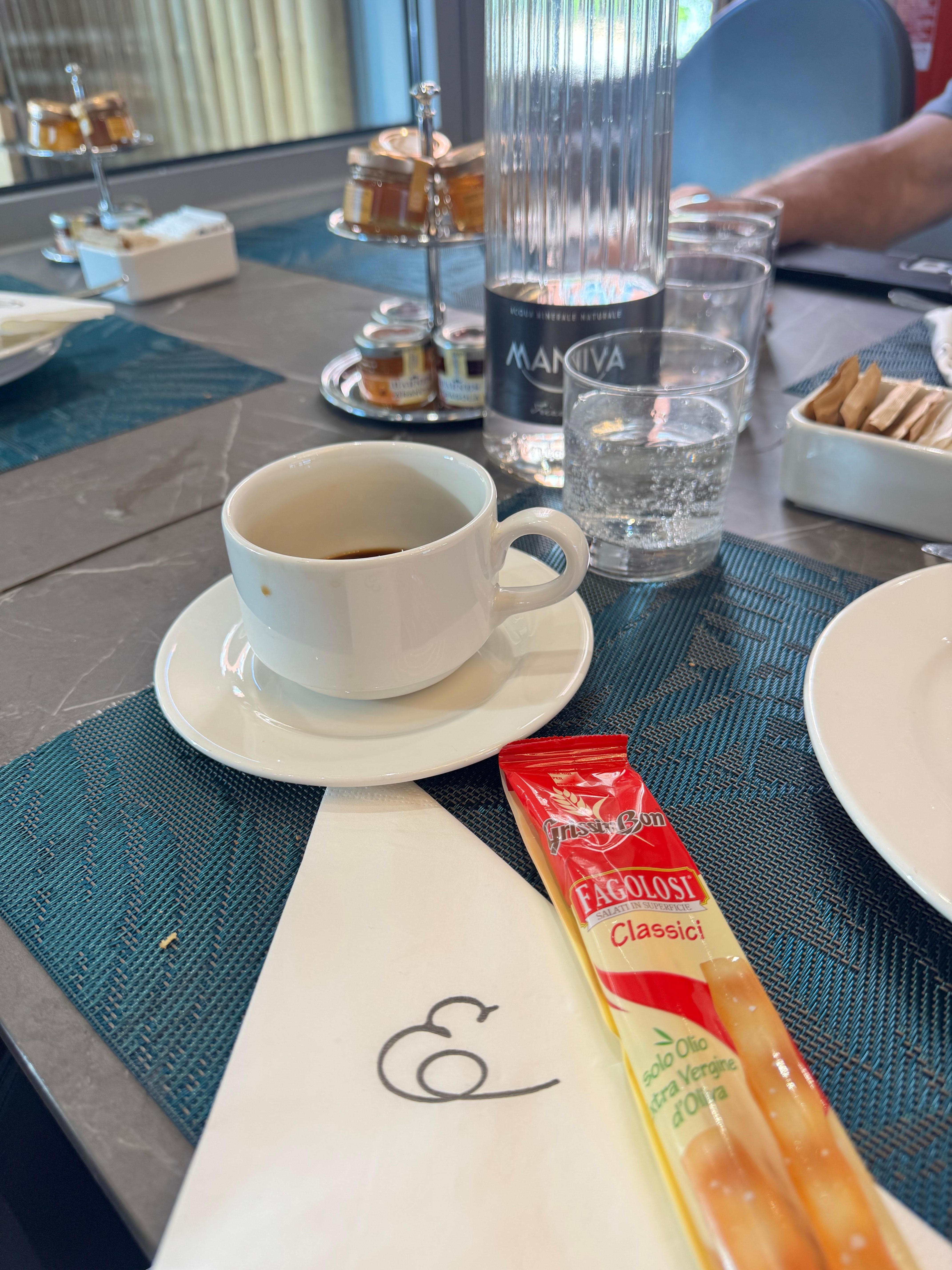 Breakfast dining