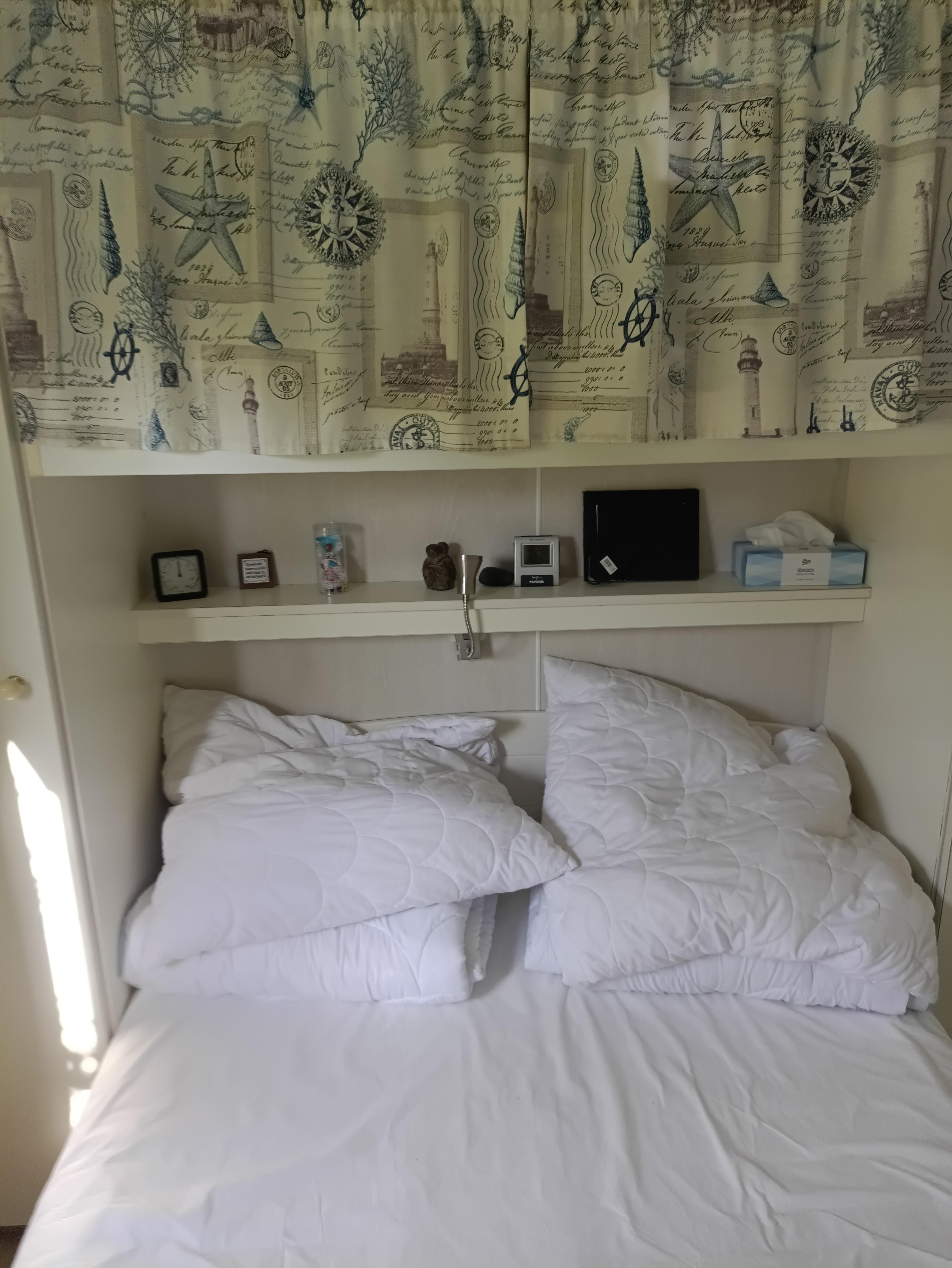 Regal voll vom Eigentümer 