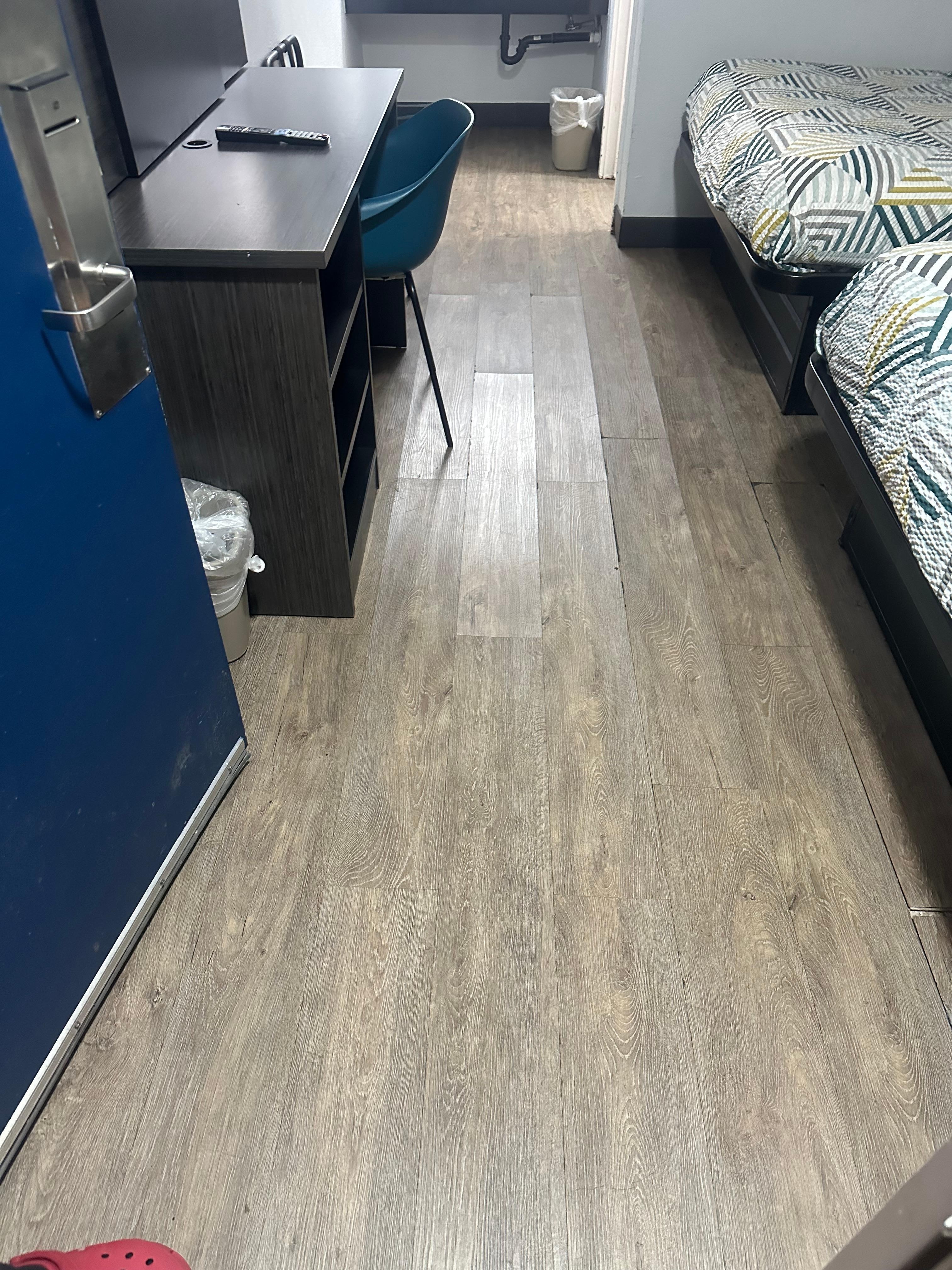 The floor was a mess and the place smelt bad. 