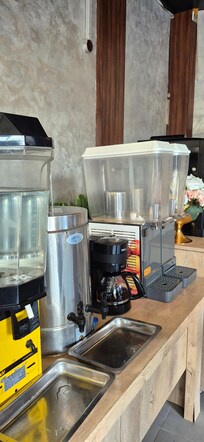 Juice machines not working and no other alternate