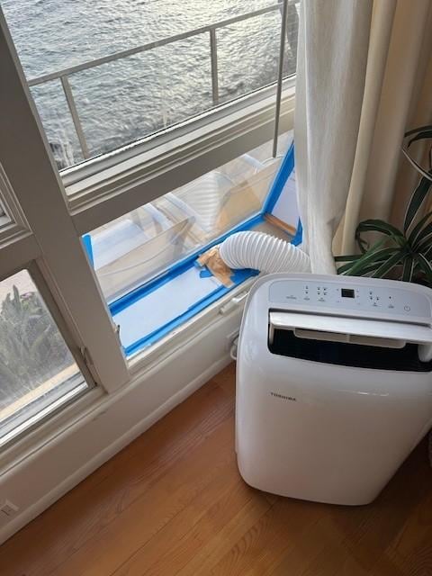 Living room temporary AC