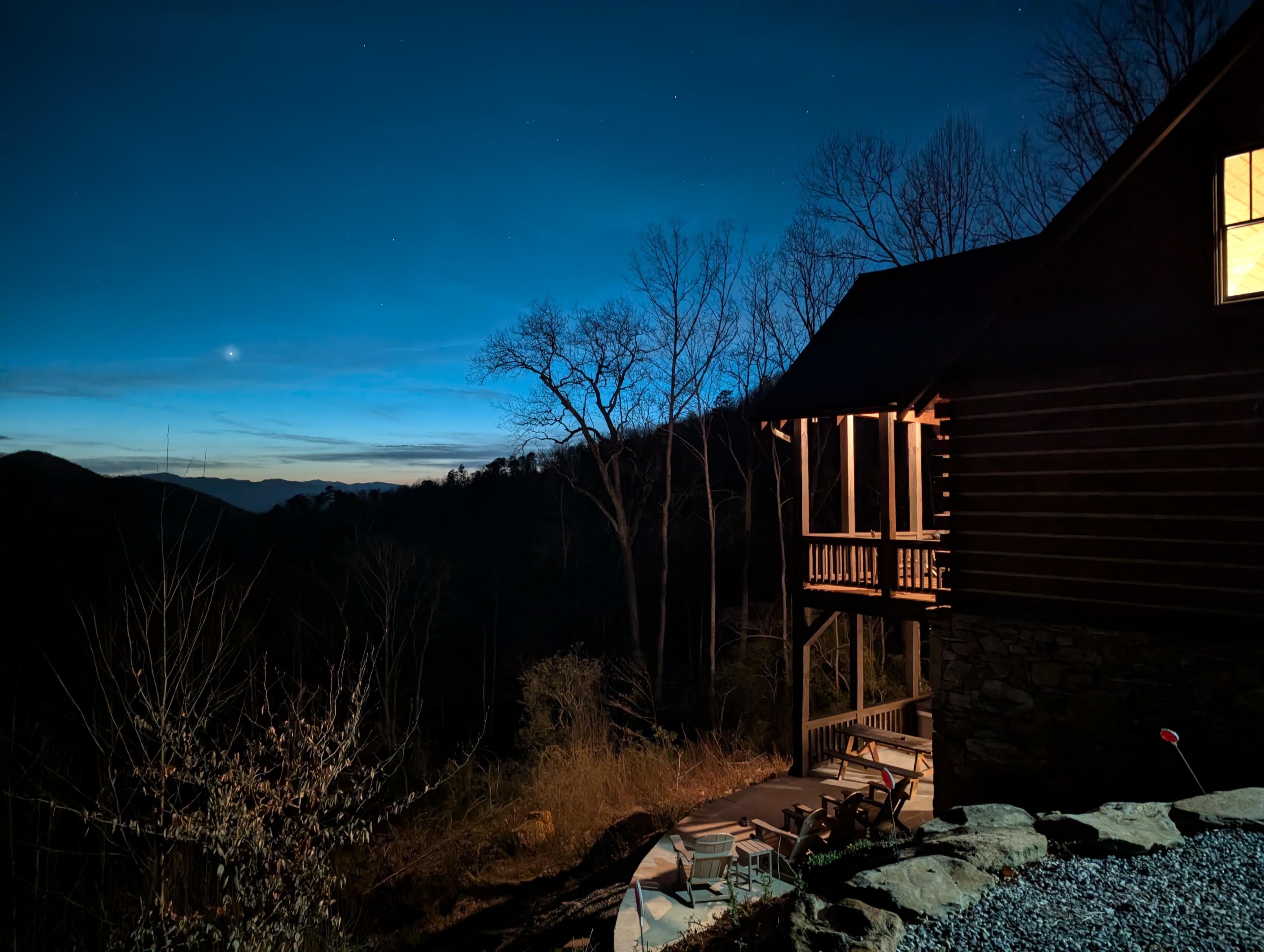 Nighttime view from the driveway. Great for stargazing!