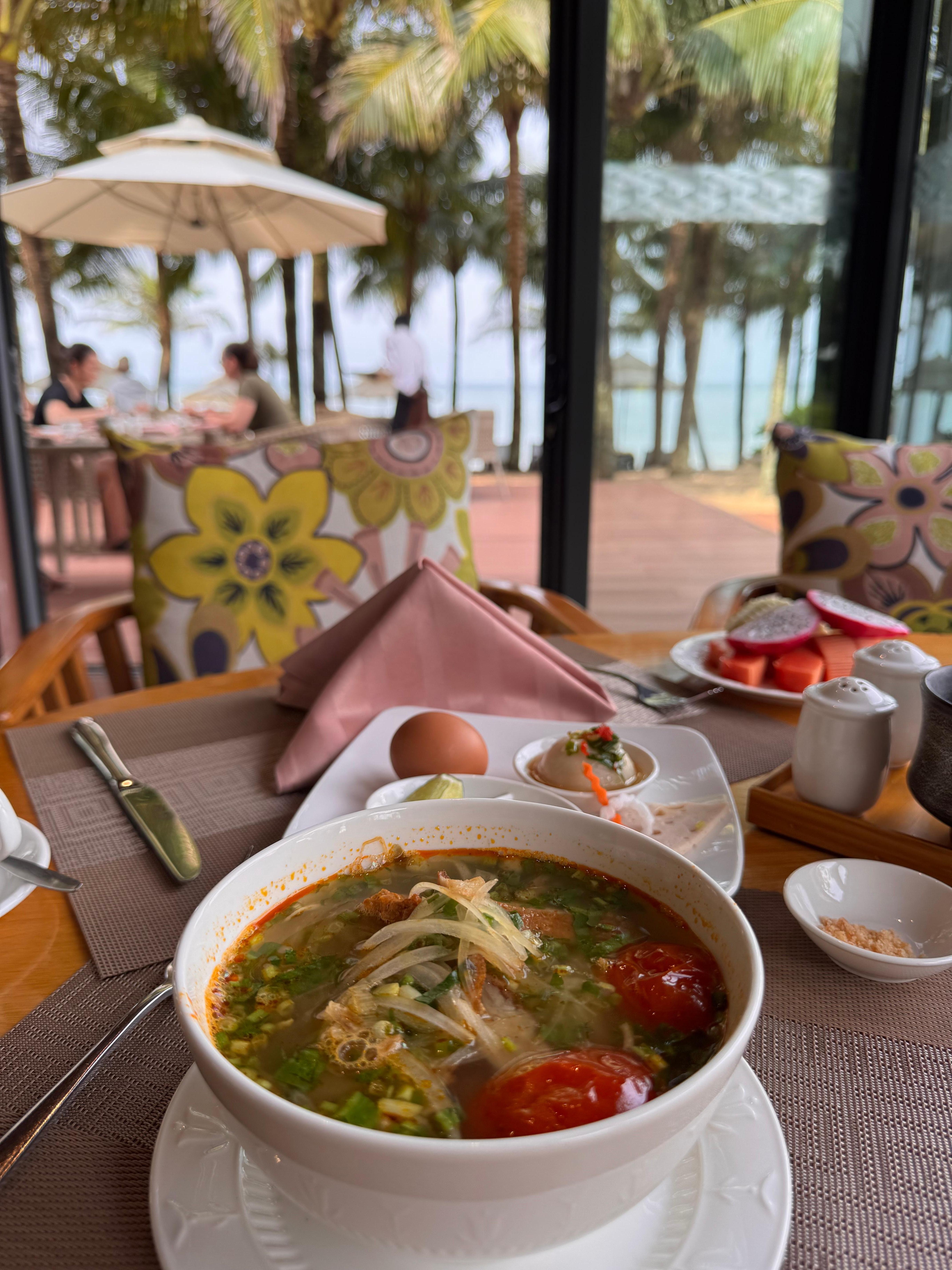 Frühstück, die Suppen sind der Hammer