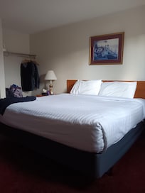 Wonderful king size bed ,very comfortable