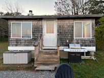 Salty Breeze Cottage - our first look