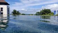 Infinity pool