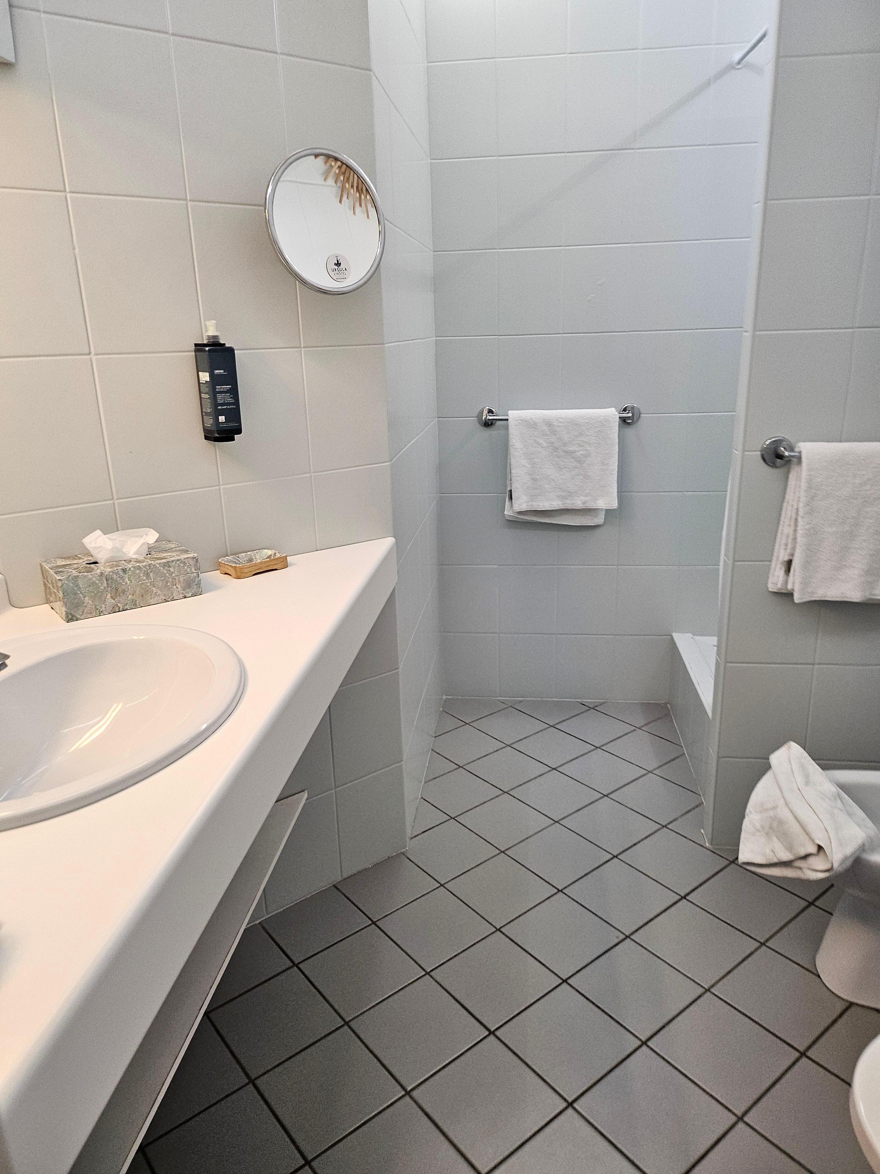 Spacious and up-to-date bathroom.