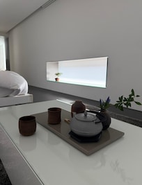 Complimentary tea facing light box