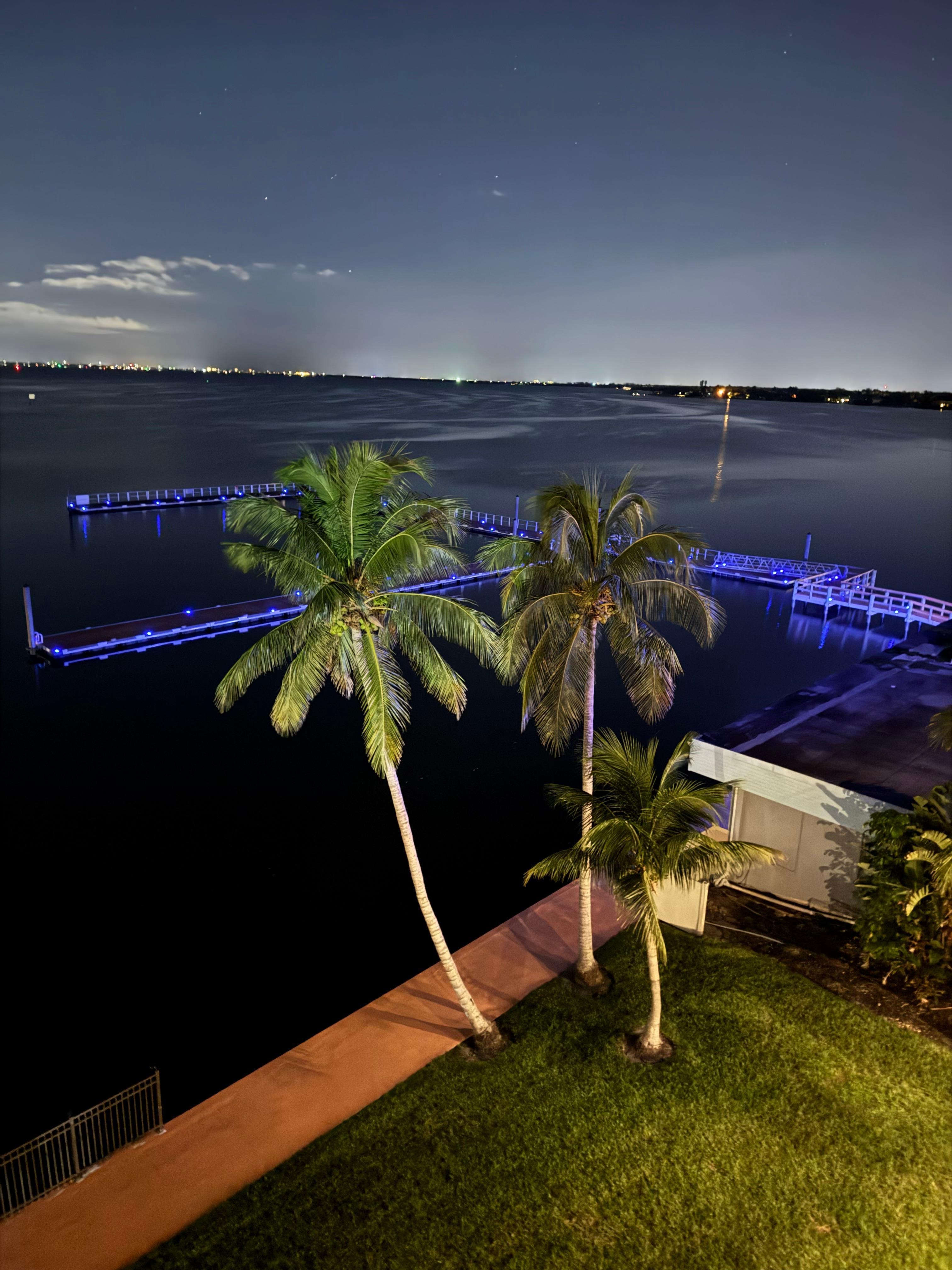 View of the Caloosahatchee