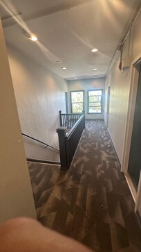 The hallway dirty and smelly