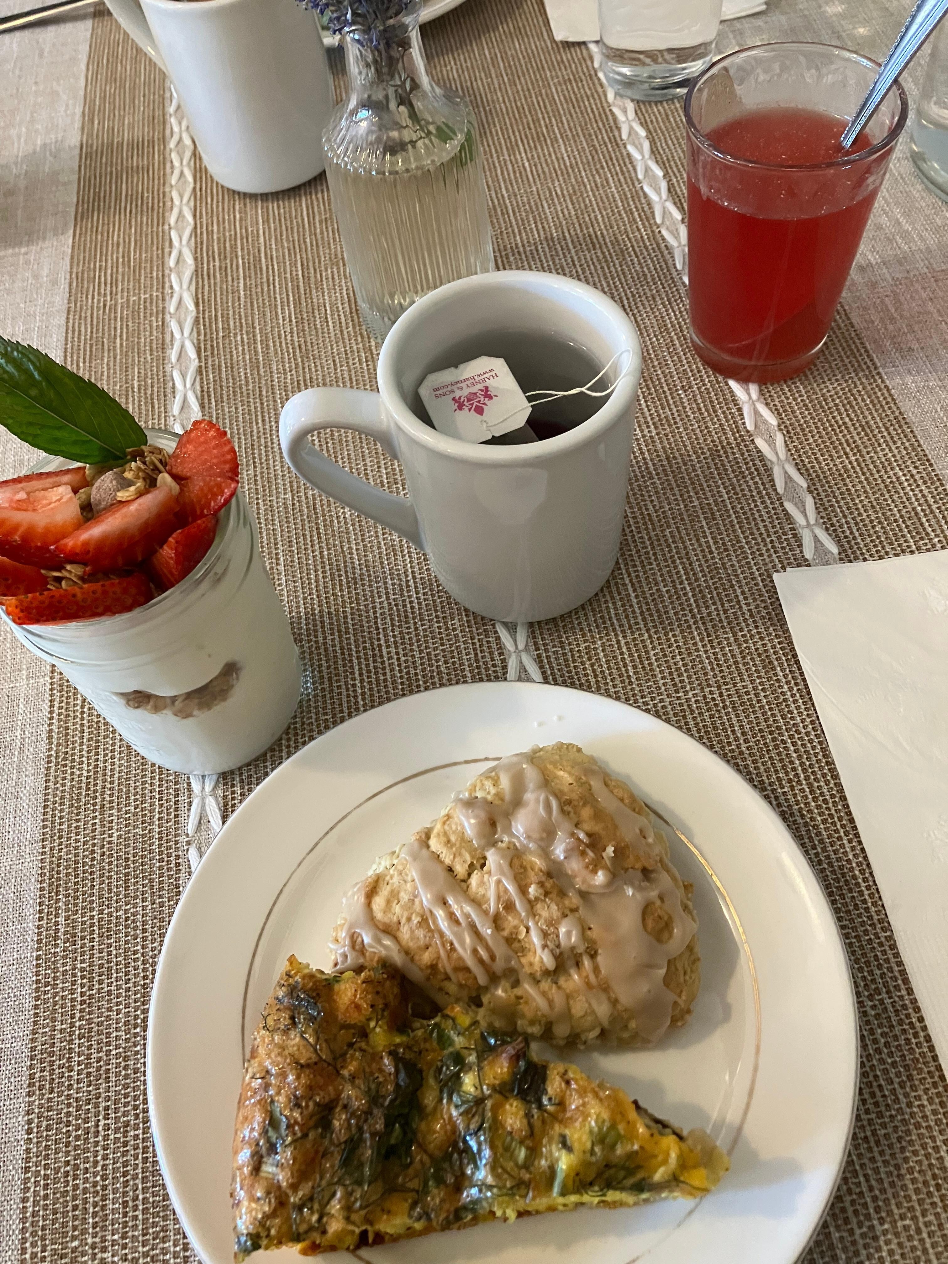 Breakfast 