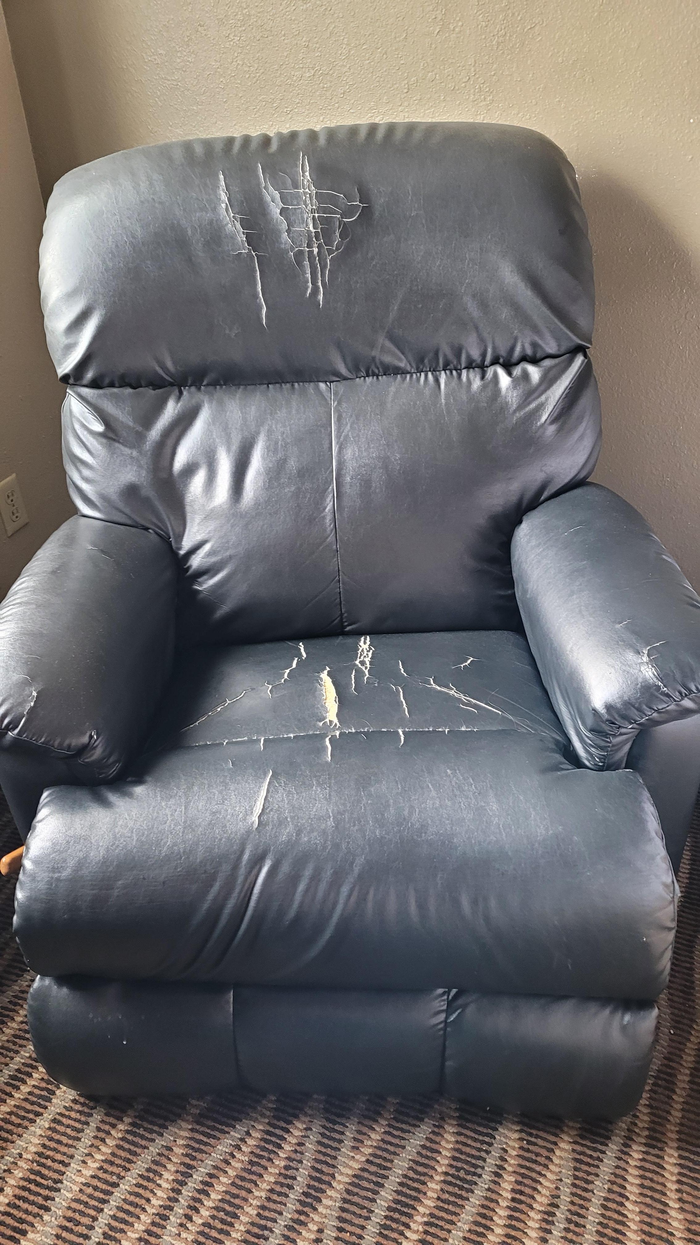 You can see the condition of the chair provided in the room. 