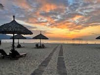 朝のプライベートビーチ
Private beach in the morning
