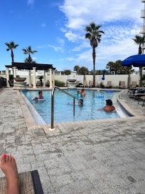 Pool/hot tub area