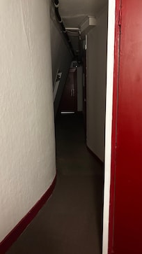 6º andar. Elevador ia até o 5º andar.