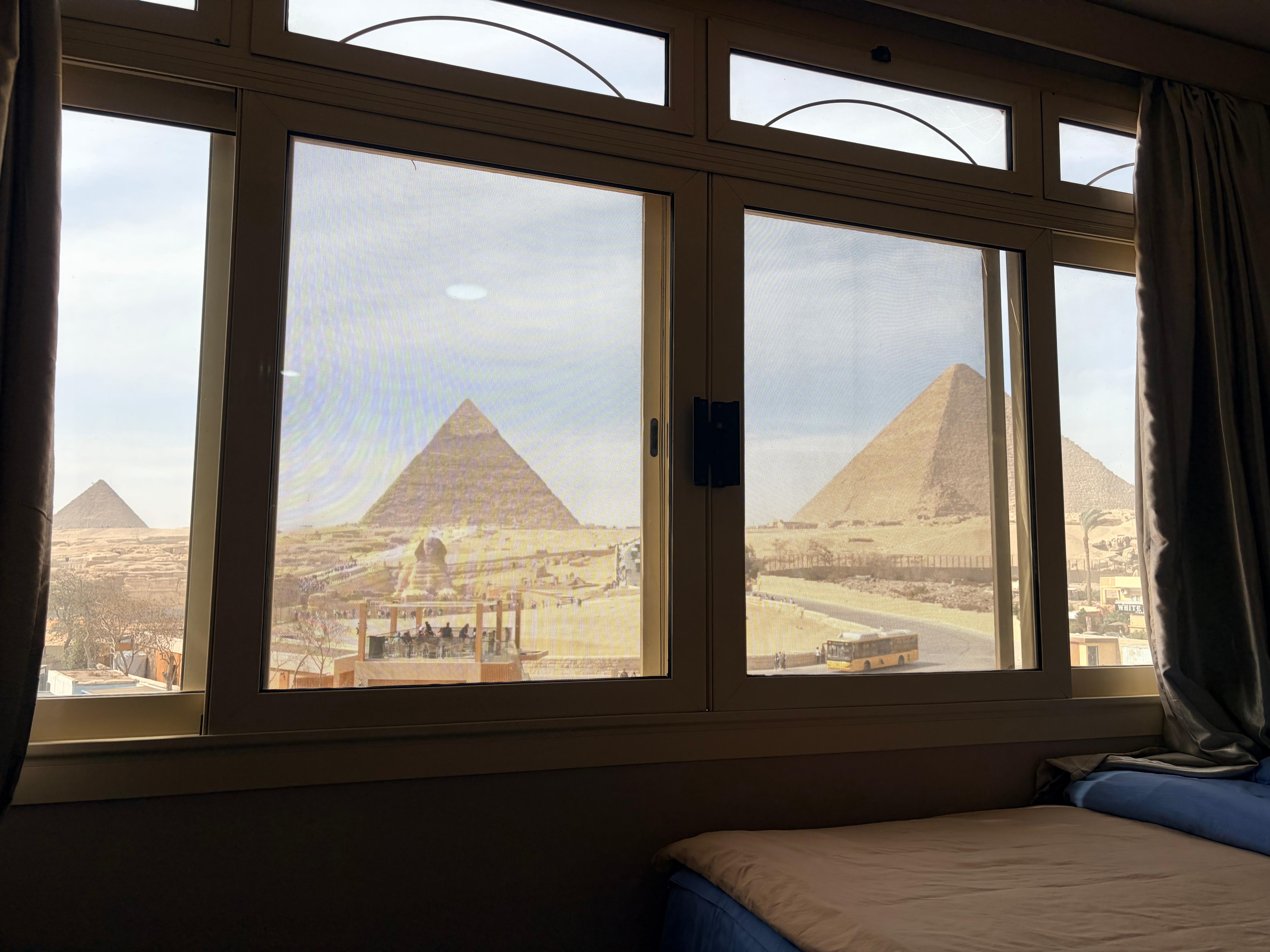 ピラミッドビュー