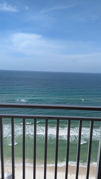 16 the floor view