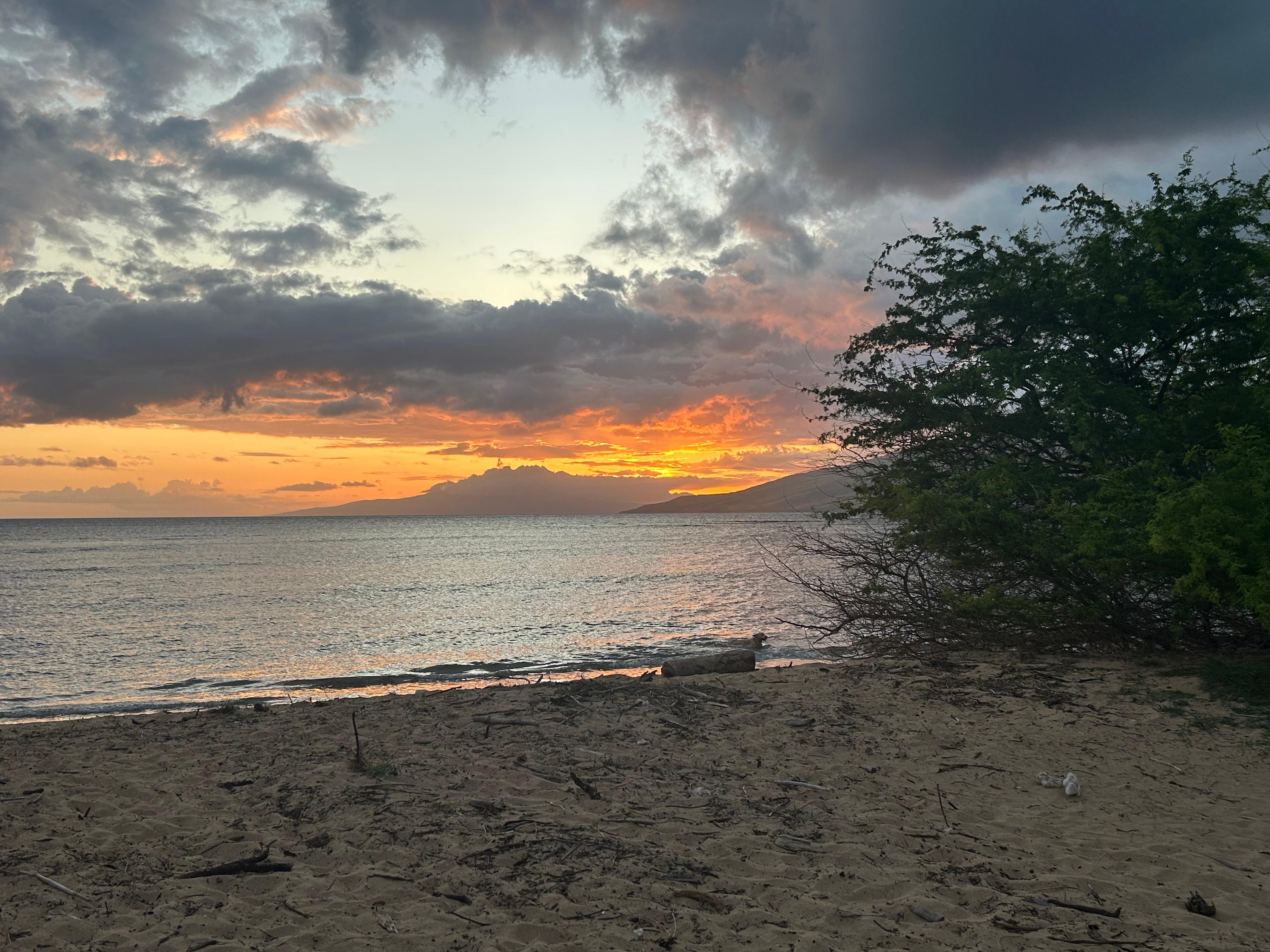 Sunset from the beach we could view from lanai