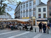 ブリュッセル中央駅から徒歩5分