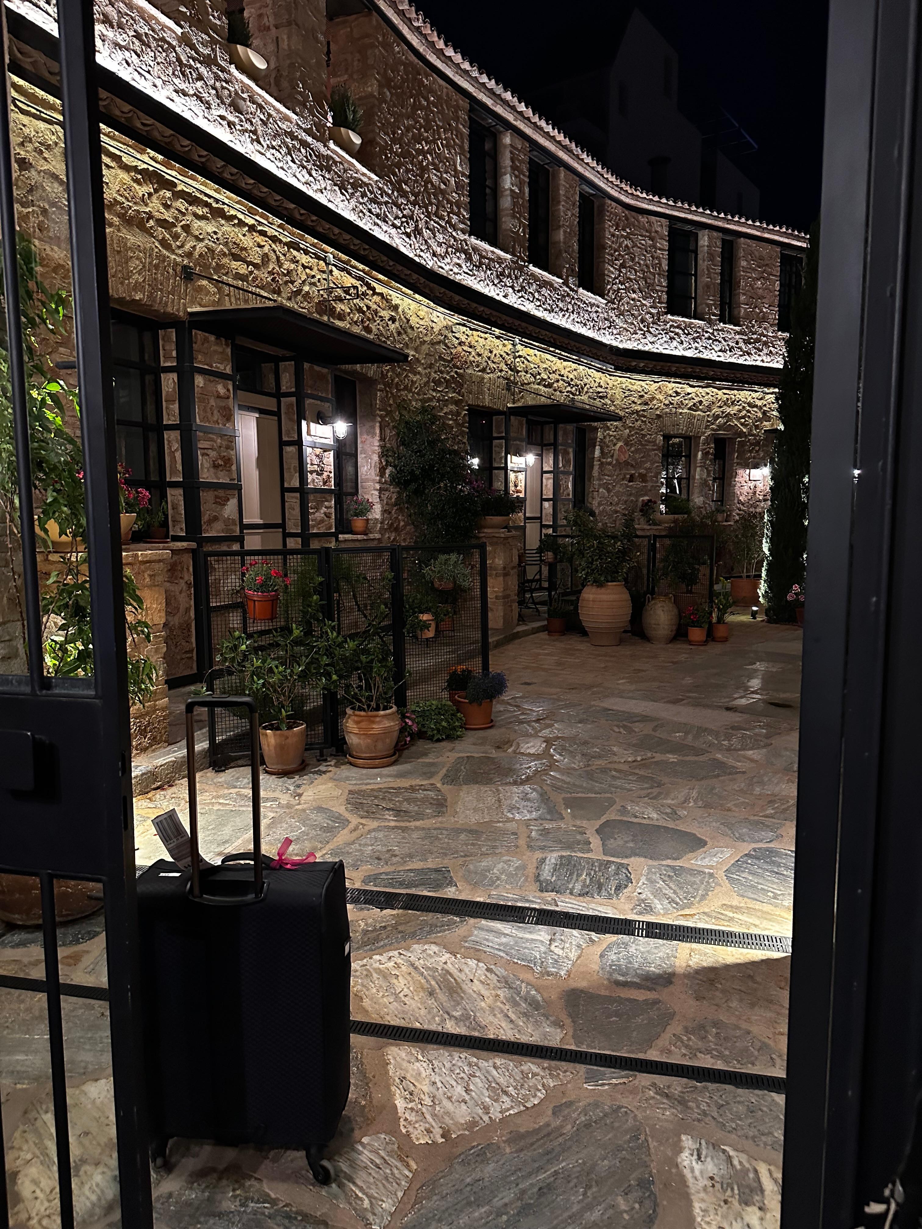 Entrance to Courtyard 