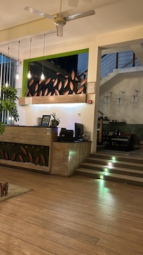 Entrance Hall before the welcome drink