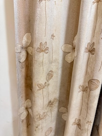 Room curtains was having dirt everywhere