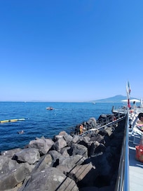 Vista sul Vesuvio dalla piattaforma