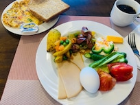 朝食