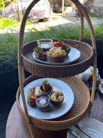 Afternoon tea (free)