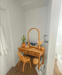 What I wish was in that bathroom… take my idea and invite me back when it’s real 😉