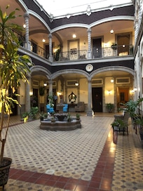 Courtyard on the first floor.