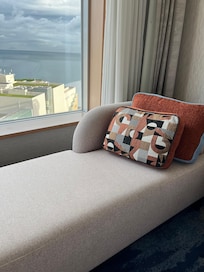 æšȘă«ăȘăŁăŠæŻèČăçșăăăźă«ăăăżăȘăăŻăă·ă§ăłăăȘă·ăŁăŹ