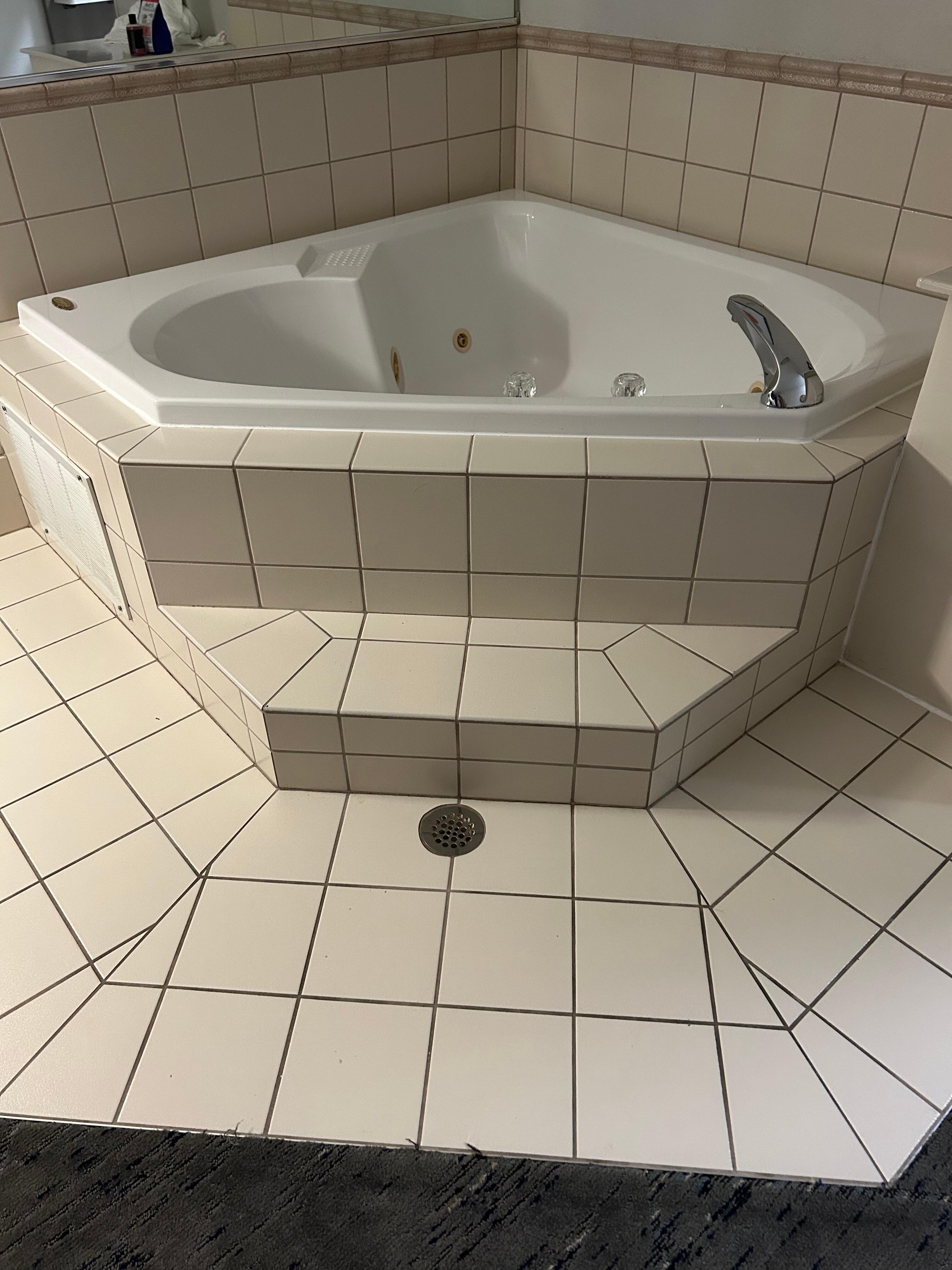 Jacuzzi Tub