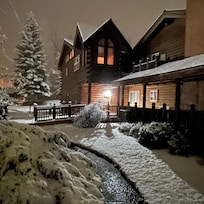 Joseph Lodge, yes snowed in April