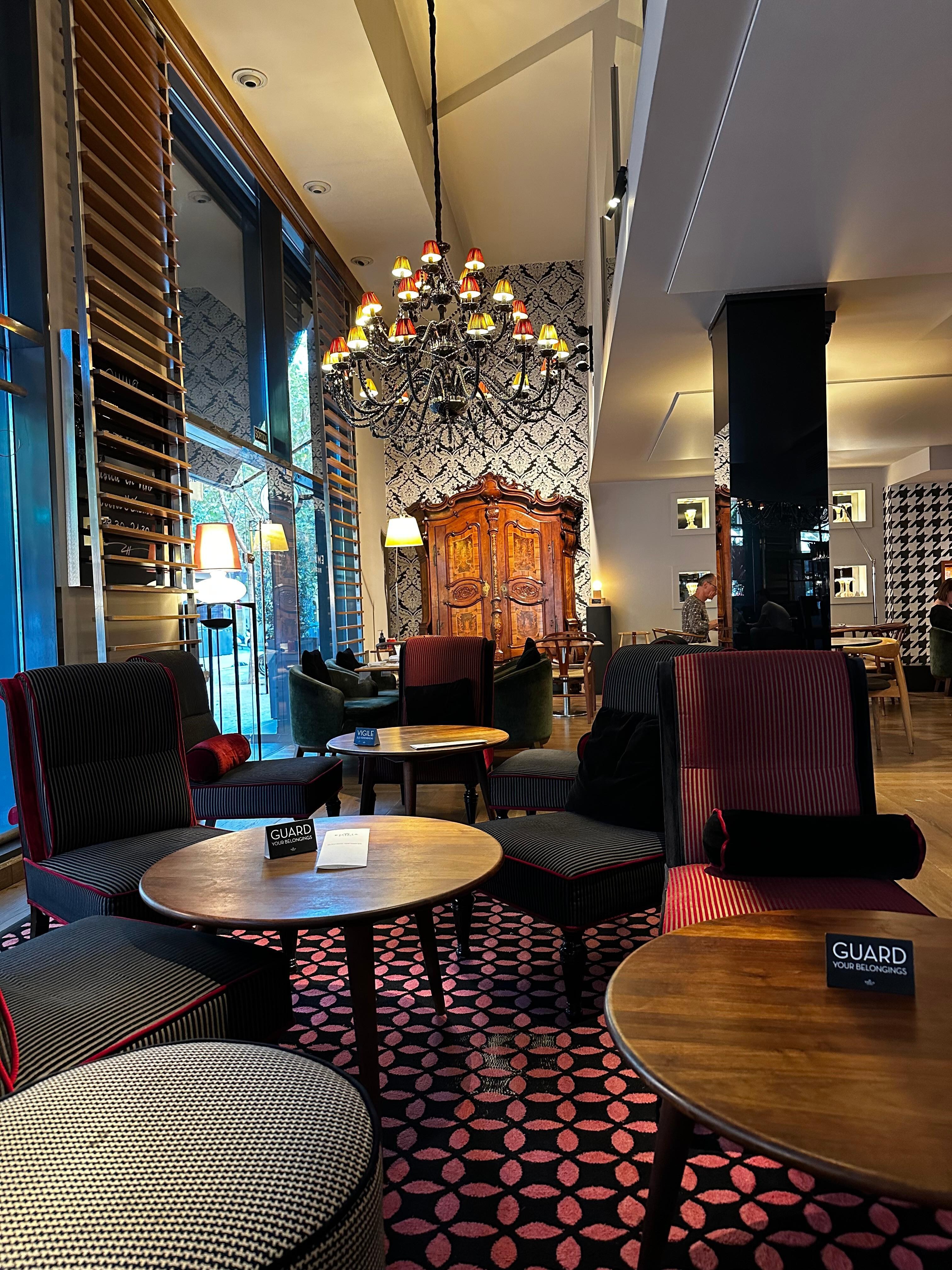 A great place for your home base when exploring Barcelona. It's elegant without being too pretentious and the staff are helpful.