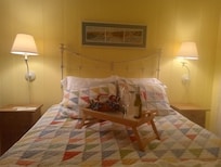 The cottage was clean and nicely decorated.